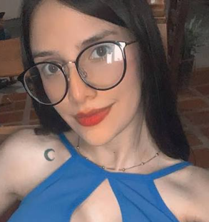 <em>Julia Moreno</em>